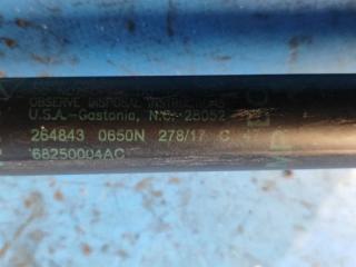 Амортизатор крышки багажника правый COMPASS 17-21 2018 2.4 EDD