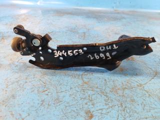 Петля двери нижняя задняя правая DODGE GRAND CARAVAN 08- 2013