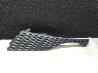 Решетка радиатора левая NISSAN JUKE 10-19 2011