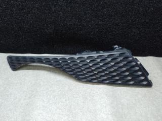 Решетка радиатора правая NISSAN JUKE 10-19 2011