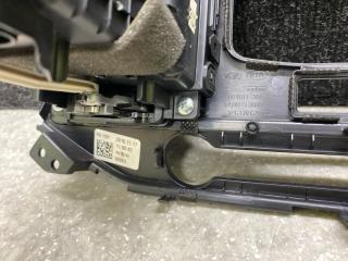 Накладка торпедо под магнитолу ELANTRA AD 16- 2017 2.0 G4NH