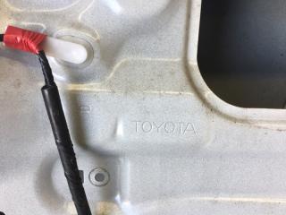 Дверь передняя правая RAV4 05-12 2006 2.4 2AZFE