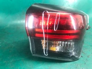 Фонарь наружный правый HIGHLANDER 2020-