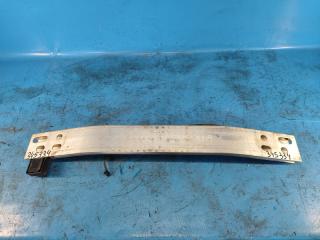 Усилитель переднего бампера LEXUS CT200 11-17 2012