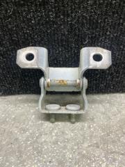 Петля крышки багажника CX-30 19- 2021 2.5L