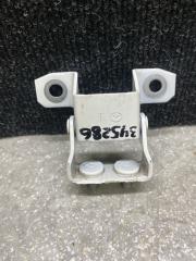 Петля крышки багажника MAZDA CX-30 19- 2021