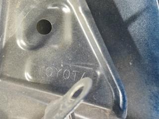 Крыло переднее левое PRIUS - 30 09-17