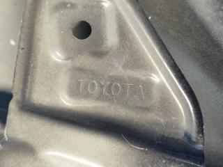 Крыло переднее левое PRIUS - 30 09-17