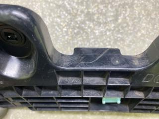 Кронштейн задний левый CX-30 19- 2021 2.5L