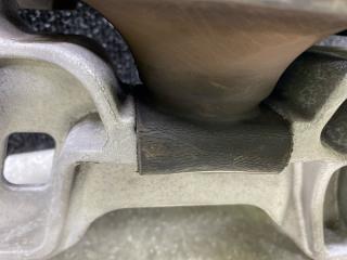 Подушка двигателя правая CX-30 19- 2021 2.5L