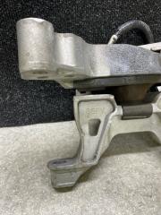 Подушка двигателя правая CX-30 19- 2021 2.5L