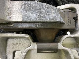 Подушка двигателя правая CX-30 19- 2021 2.5L