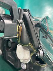 Фара правая UX 200 18-