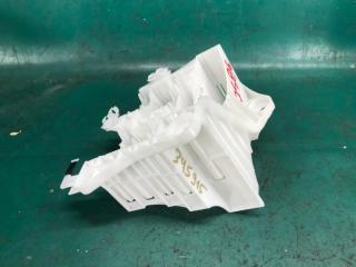 Кронштейн блока предохранителей правый LEXUS NX 14-21 8ARFTS 2.0TURBO