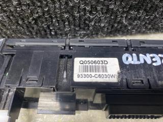 Блок управления подогревом сидений передний SORENTO UM 14- 2015 2.4 G4KJ