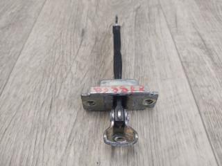 Ограничитель двери задний правый TOYOTA PRIUS 16- 1.8 2ZRFXE