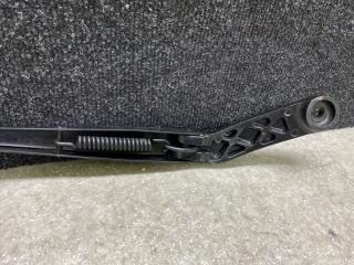 Поводок стеклоочистителя передний правый CIVIC FC/FK 15- 2019 2.0L 4