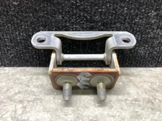 Петля крышки багажника FORESTER SG 02-07 2005 2.5 EJ253