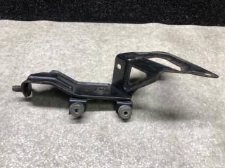 Кронштейн блока ABS SUBARU FORESTER SG 02-07 2.5 EJ253