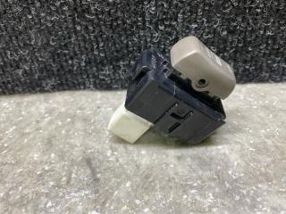 Кнопка центрального замка передняя правая GX470 02-09 2004 4.7 2UZFE