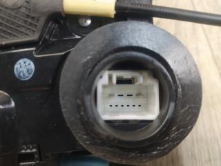 Замок двери задний левый RAV4 13-19