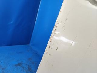 Дверь передняя правая PRIUS PLUS 11-14