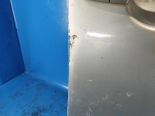 Дверь передняя правая RAV4 05-12