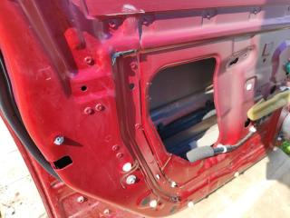 Дверь передняя левая LEAF 10-17