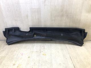 Пластик под лобовое стекло / Жабо TOYOTA RAV4 05-12 2006