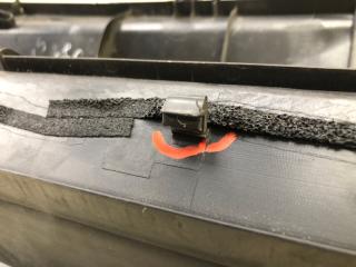 Пластик под лобовое стекло / Жабо RAV4 05-12 2006 2.4 2AZFE