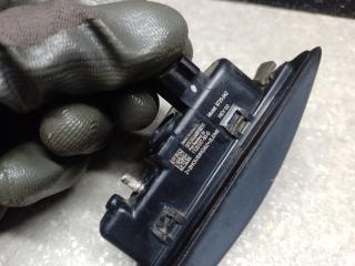 Камера переднего вида правая MODEL Y 19- 2021