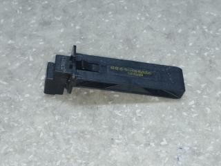 Датчик температуры воздуха в салоне TESLA MODEL Y 19- 2021 Б/У Датчик температуры воздуха в салоне TESLA MODEL Y 19- 2021