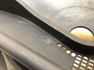 Пластик под лобовое стекло / Жабо TUCSON TL 15-20 2015 G4FJ 1.6