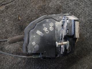 Замок двери задний левый TOYOTA PRIUS PLUS 11-14