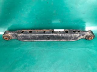 Рычаг задней подвески поперечный нижний левый ROGUE 08-15 2015 2.5 QR25DE