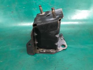 Кронштейн усилителя заднего бампера правый ROGUE 08-15 2015 2.5 QR25DE