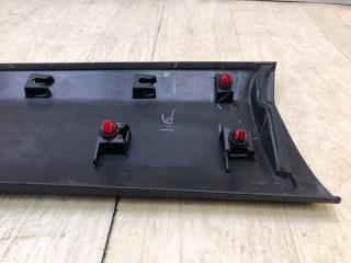 Накладка двери передняя правая CX-30 19- 2021 2.5L