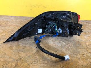 Фонарь наружный правый RAV4 18-