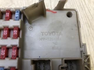 Блок предохранителей салон CAMRY 30 02-06 2005 2.4 2AZFE