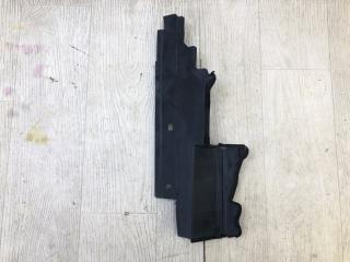 Дефлектор радиатора левый ES350 06-12