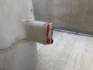 Бачок омывателя PRIUS - 30 09-17