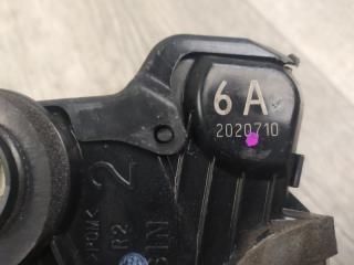 Замок двери передний правый PRIUS PLUS 11-14