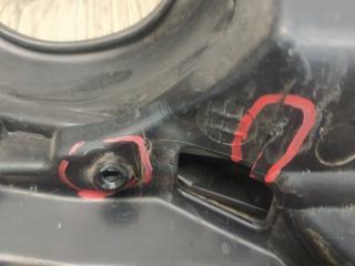 Кронштейн противотуманной фары левый HIGHLANDER 13-19 2017-2019