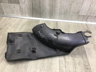 Накладка крышки багажника правая TOYOTA RAV4 05-12