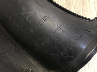 Накладка крышки багажника правая RAV4 05-12