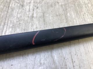 Молдинг стекла правый A4 15-