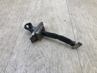 Ограничитель двери задний левый TOYOTA RAV4 05-12 2006 Б/У Ограничитель двери задний левый TOYOTA RAV4 05-12 2006