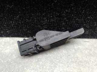 Крепление радиатора правое MITSUBISHI OUTLANDER XL 05-13 3.0 6B31