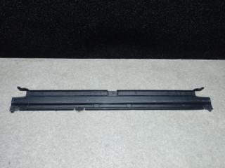 Дефлектор радиатора TOYOTA PRIUS 16- 2017