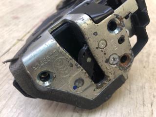 Замок двери задний левый CAMRY 40 06-11 2009 2.4 2AZFXE